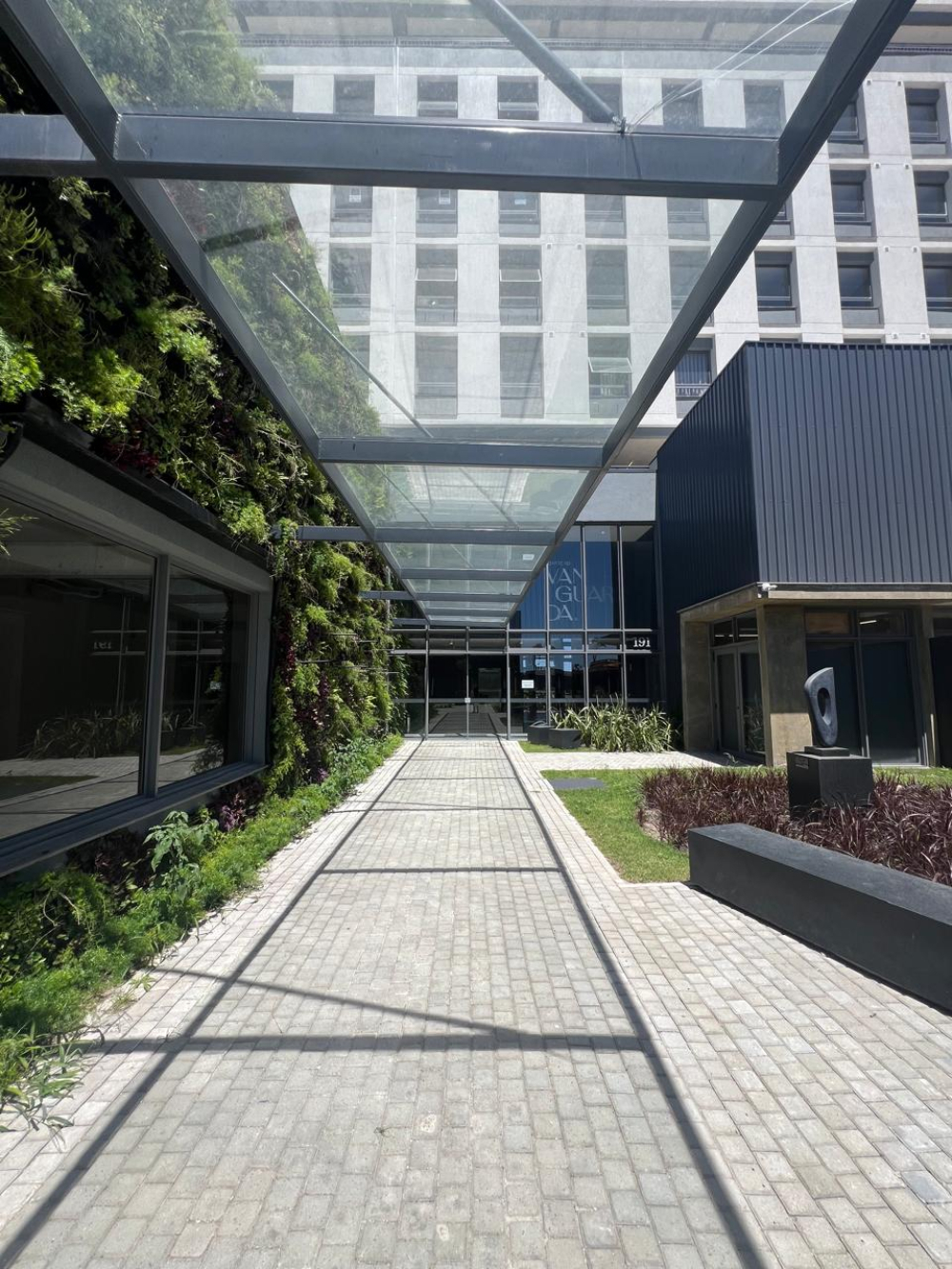 Sala comercial Vanguarda, Parque Una, Pelotas/RS