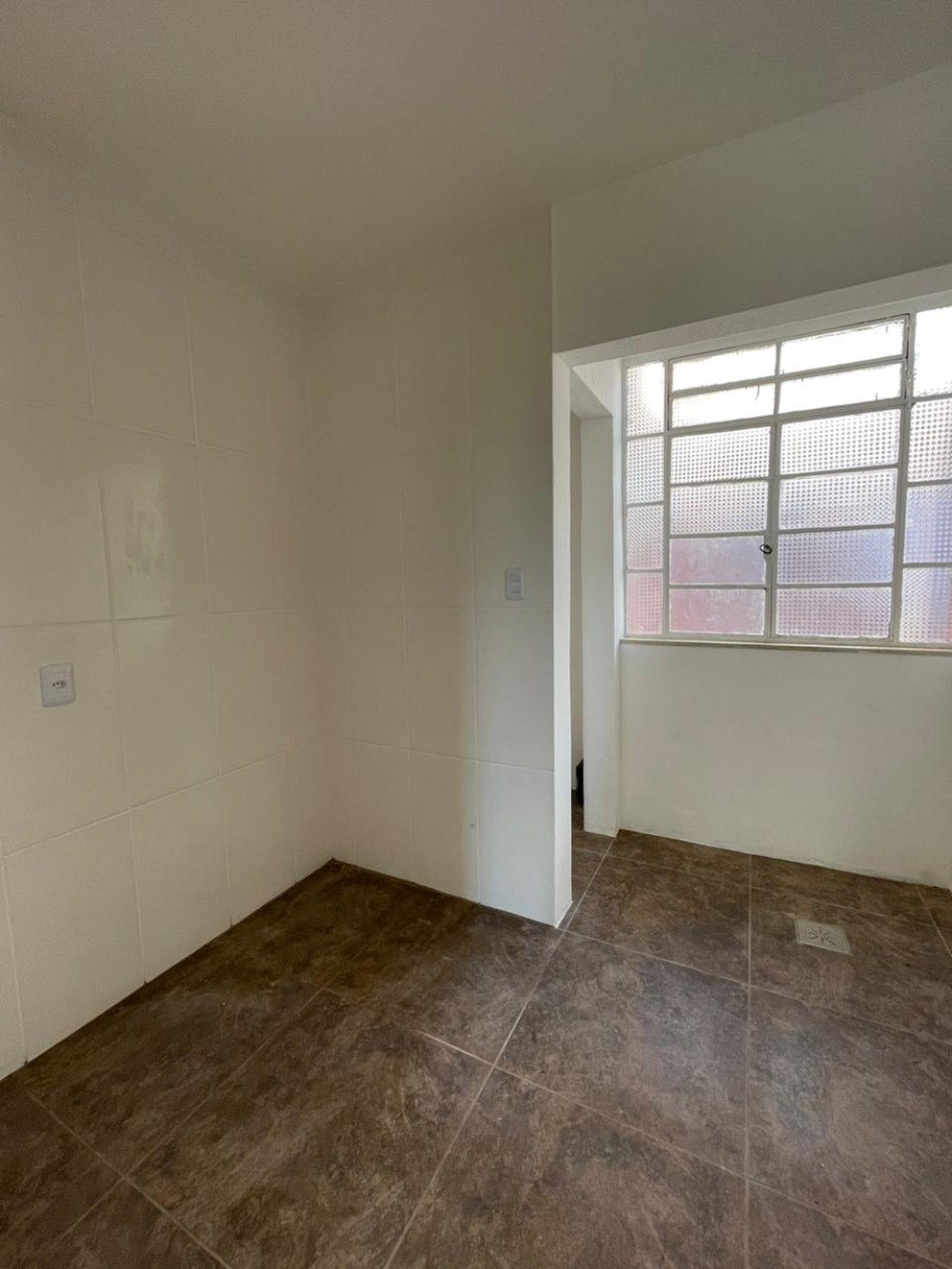 Apartamento na Cohabpel-reformado, Centro, Pelotas/RS