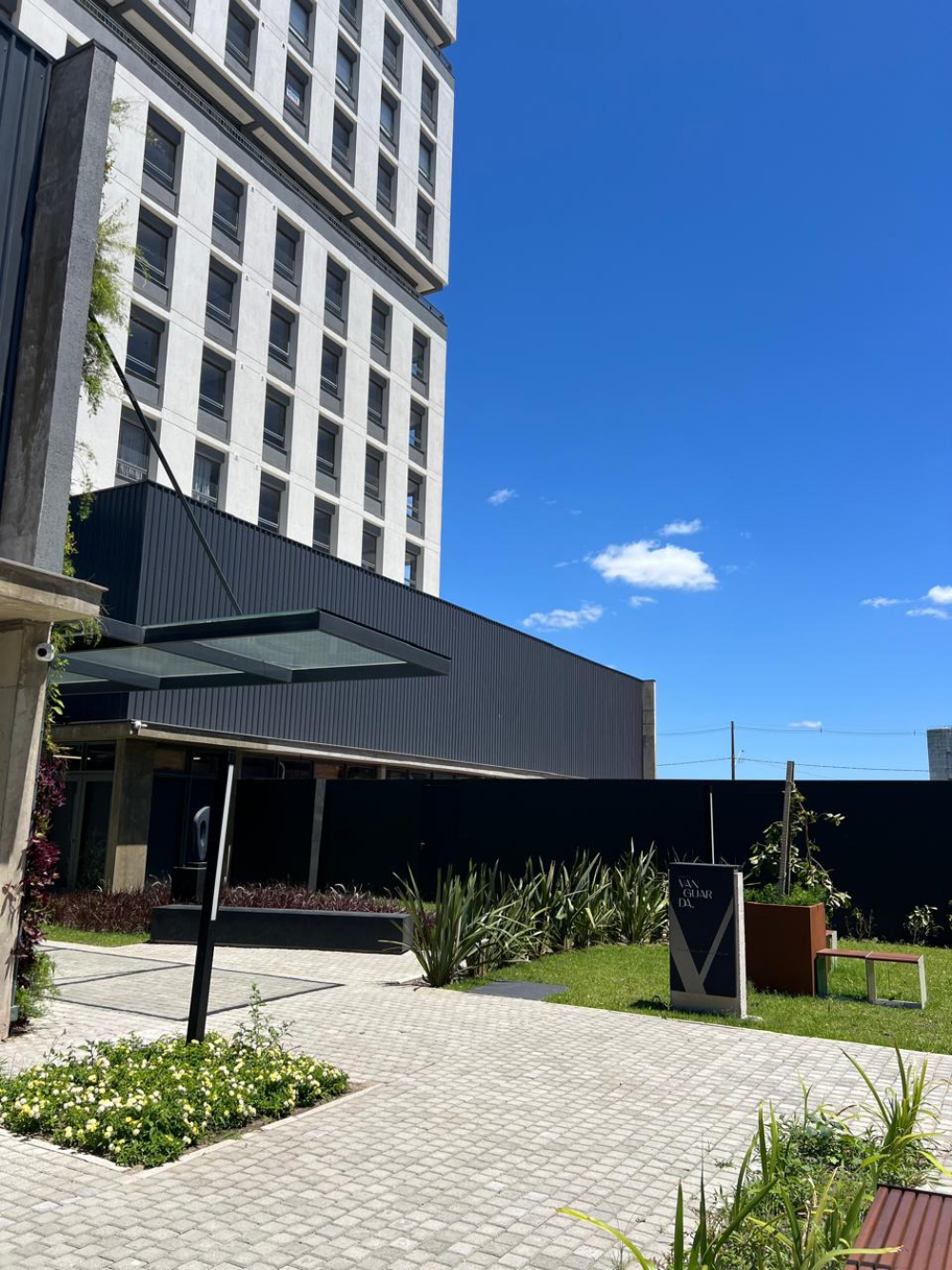 Sala Comercial Vanguarda, Parque Una, Pelotas/RS
