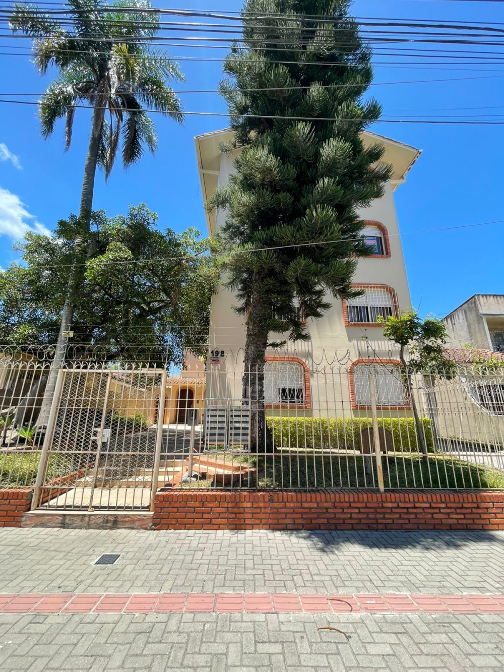 Apartamento no Condomínio Floresta/RS