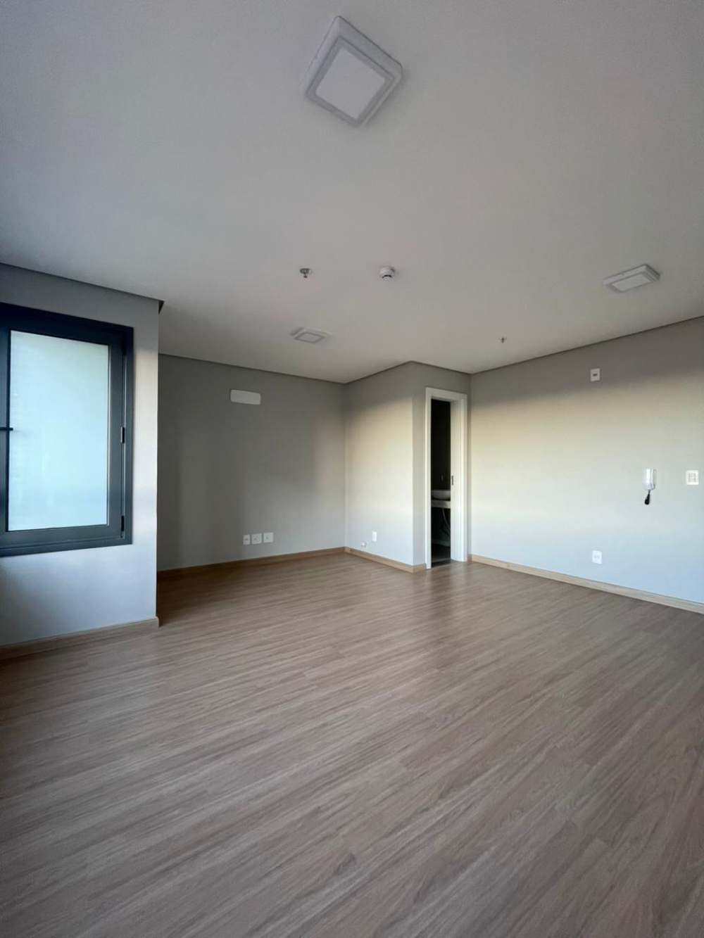 Sala Comercial, Parque Una, Pelotas/RS