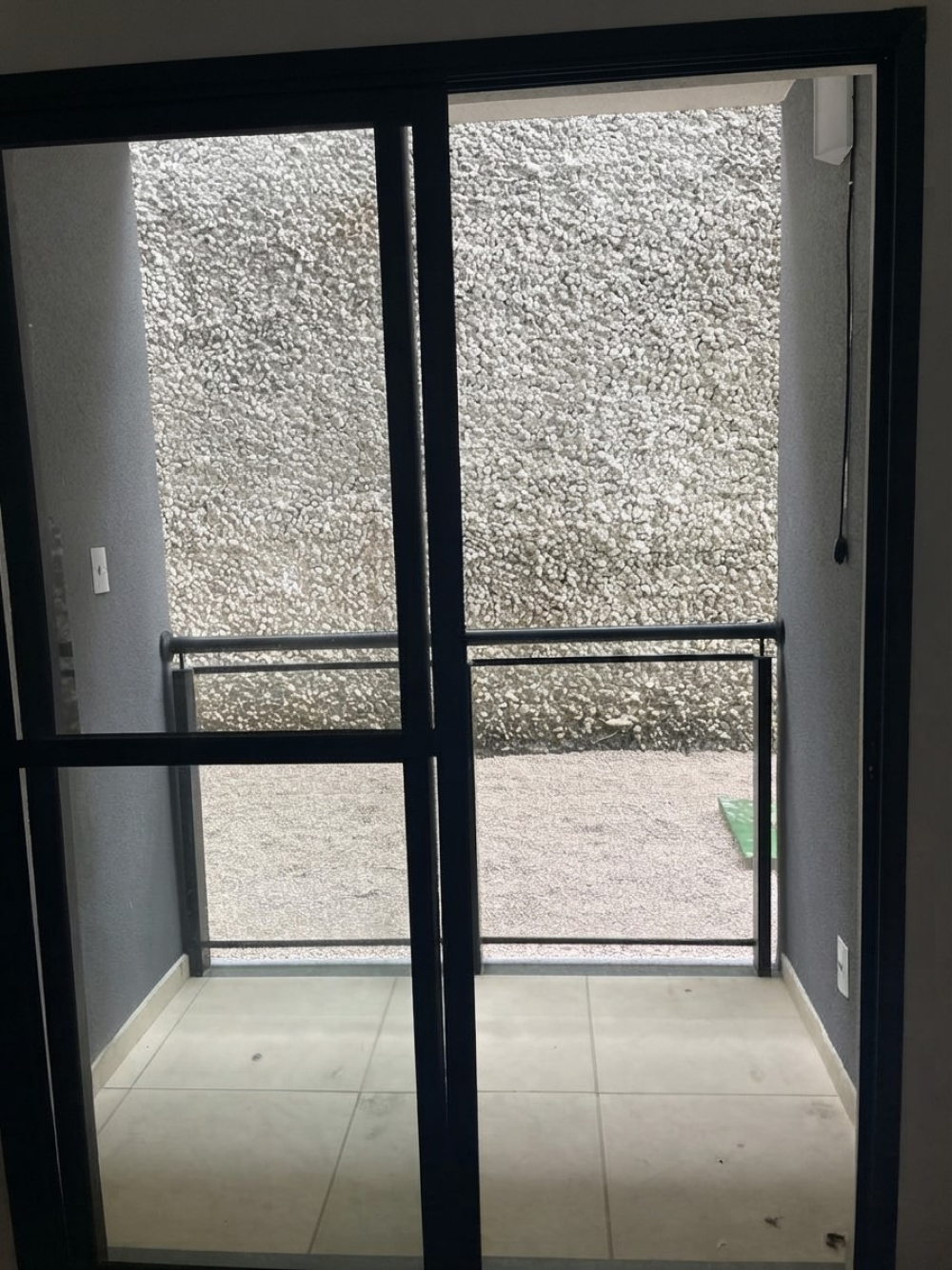 APARTAMENTO TÉRREO À VENDA NO CONNECT RESIDENCIAL | 3 DORMITÓRIOS | 1 SUÍTE | SACADA COM CHURRASQUEIRA