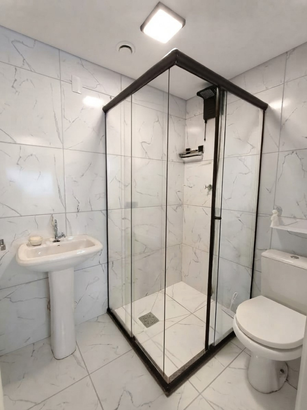 APARTAMENTO SEMIMOBILIADO À VENDA NO CONNECT RESIDENCIAL | TÉRREO | 2 QUARTOS | SACADA COM CHURRASQUEIRA