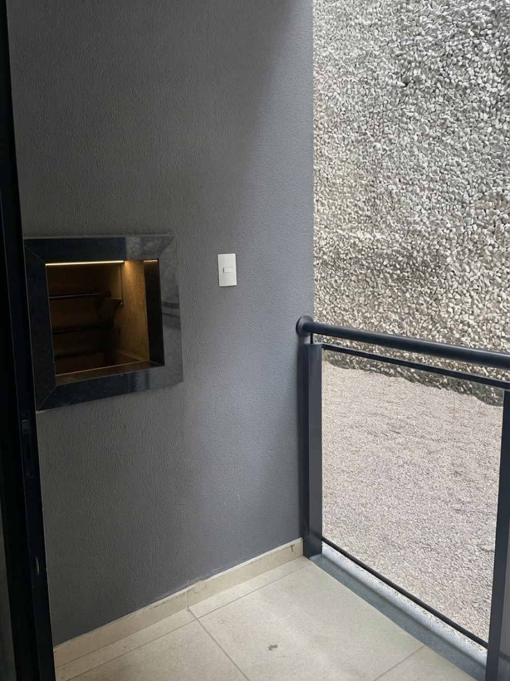 APARTAMENTO TÉRREO À VENDA NO CONNECT RESIDENCIAL | 3 DORMITÓRIOS | 1 SUÍTE | SACADA COM CHURRASQUEIRA