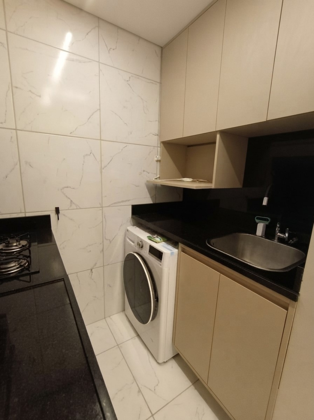 APARTAMENTO SEMIMOBILIADO À VENDA NO CONNECT RESIDENCIAL | TÉRREO | 2 QUARTOS | SACADA COM CHURRASQUEIRA
