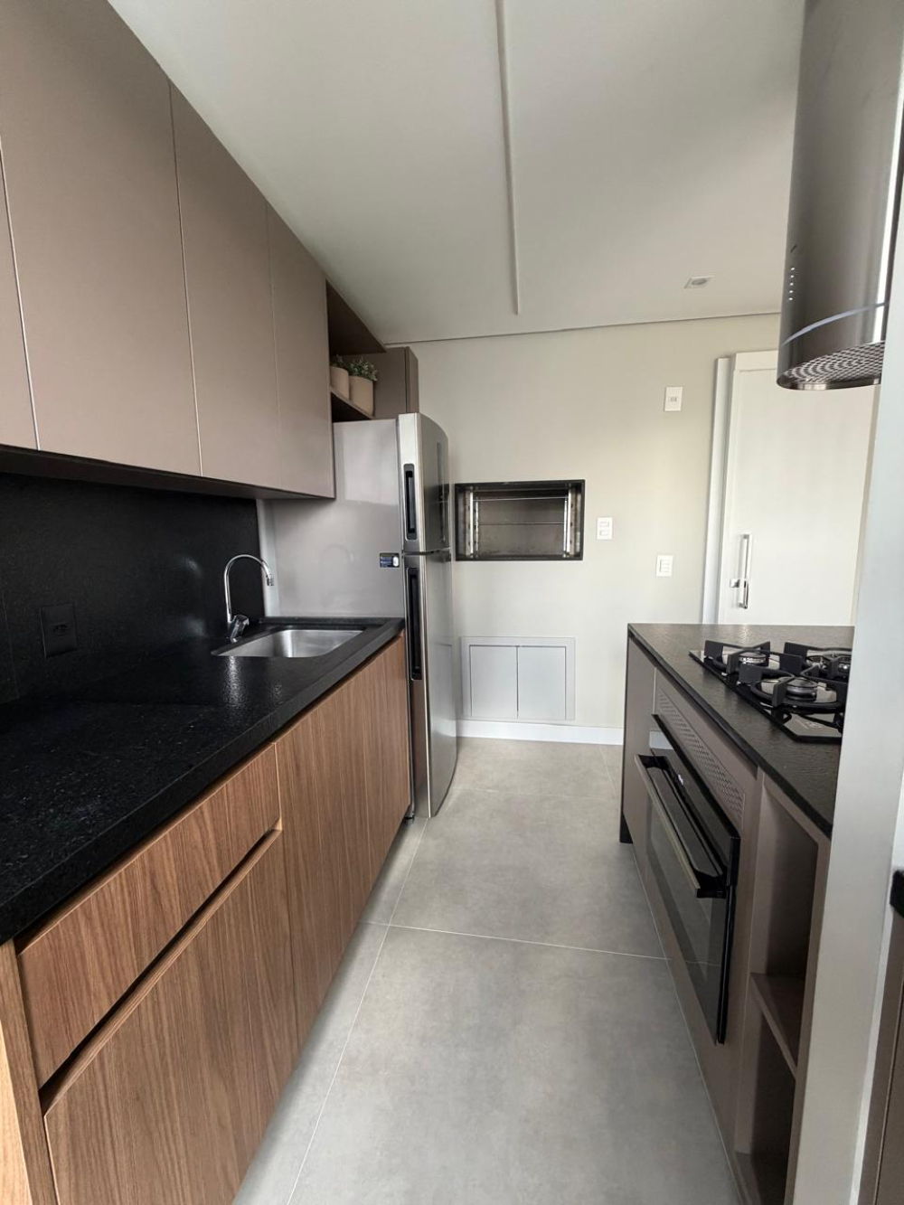 Apartamento duplex mobiliado no Parque Una, Pelotas/RS
